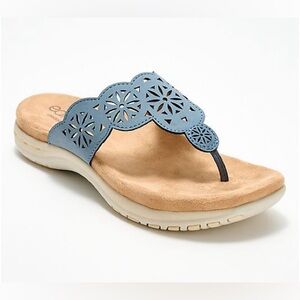 Earth Women's Sadie T-Strap Flat Sandals- Size 11M